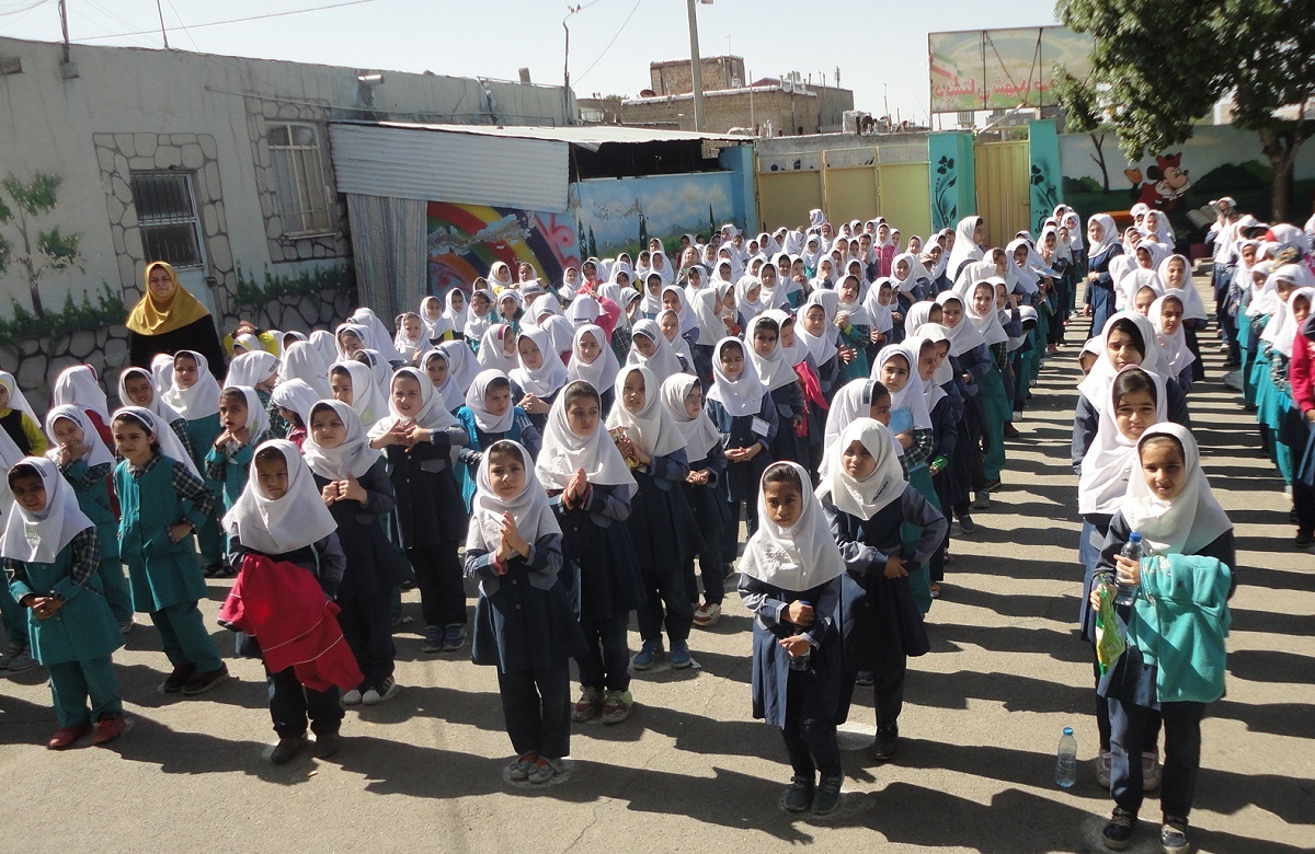 سال تحصیلی جدید با ۷۹۰ هزار دانش آموز غایب آغاز شد