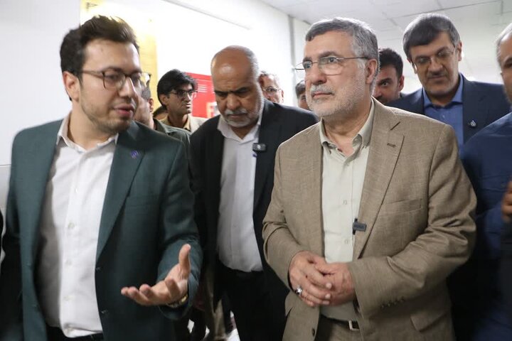 بیمارستان ۹۶ تختخوابی بهاباد
