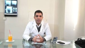 بی‌ حسی پاها از زانو به پایین