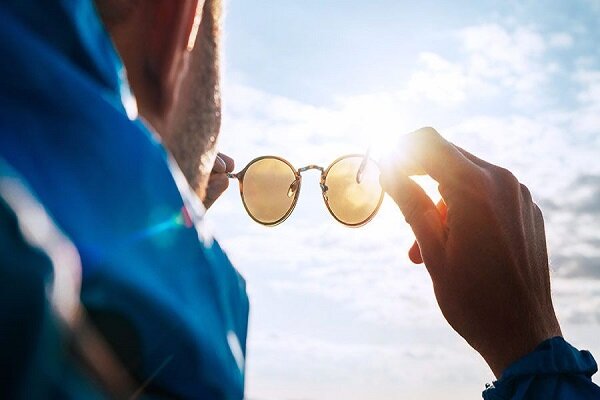 عینک آفتابی استاندارد